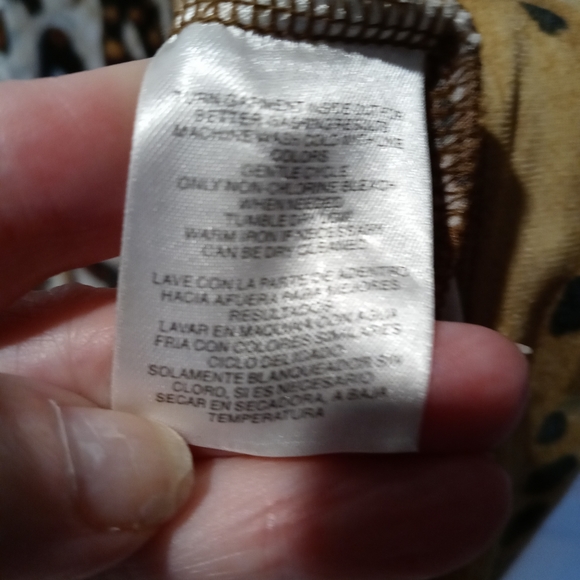 NWOT - Leopard Print Tunic - Picture 4 of 4